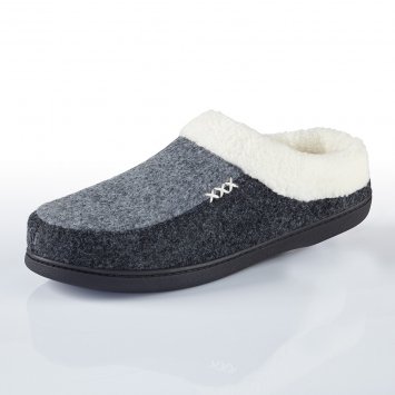 Pantoufles avec semelle à mémoire de forme