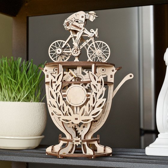 Houten model ’Wielersport-prof’ 