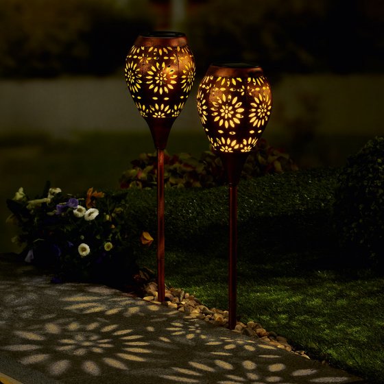 Flambeaux de jardin solaires en métal (lot de 2) 