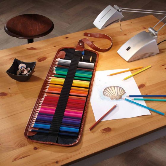 Kleurpotlodenset in een oprolbaar etui 