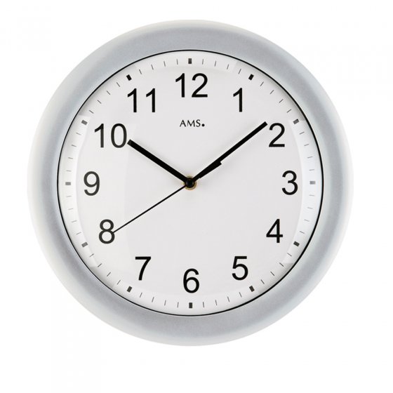 Horloge radio-pilotée design 