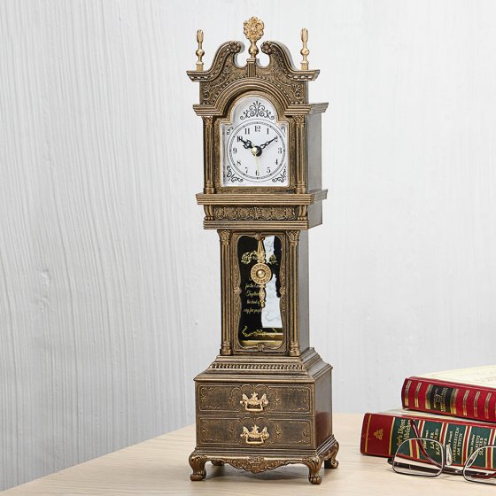 "Horloge de grand-mère"  avec boîte à musique 