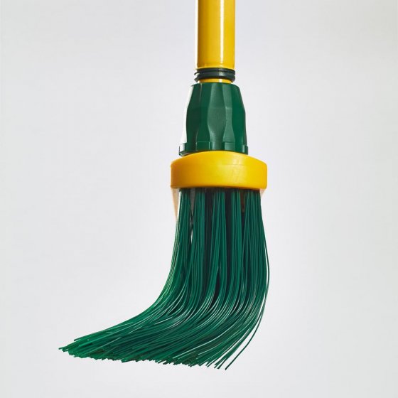 Klauwbezem + klauwveger en blik 