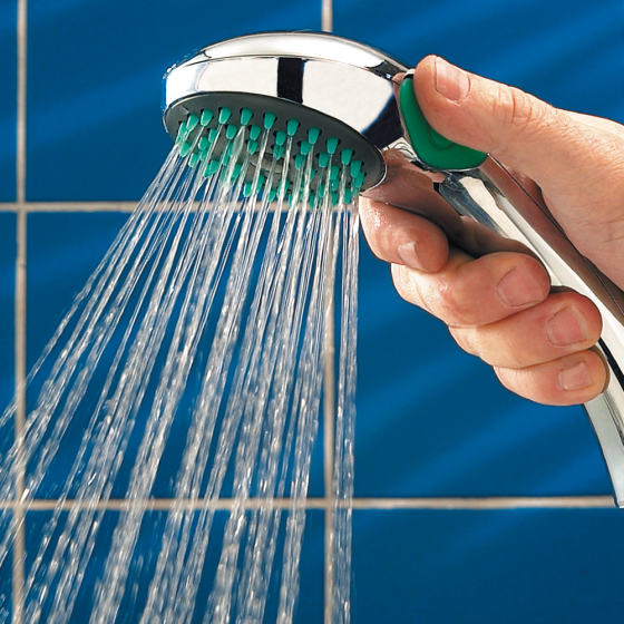 Pommeau de douche anticalcaire avec stoppeur 