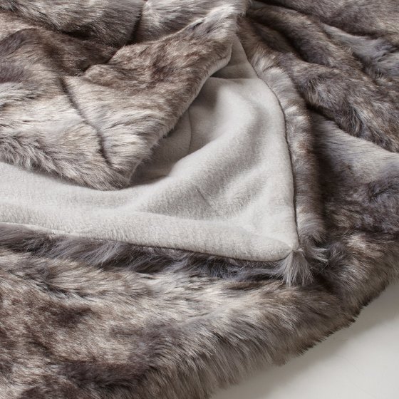Plaid van imitatiebond "Wolf" Zilverkleur