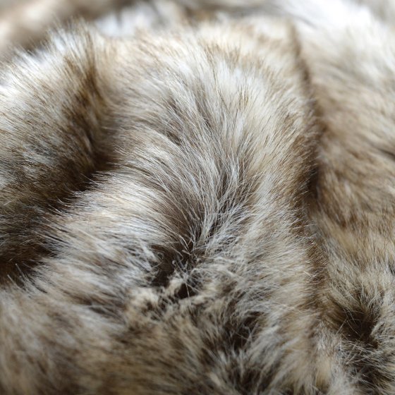 Couverture en fausse fourrure aspect « loup » Marron