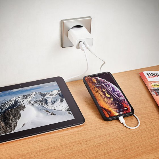 USB-C combi-stekkeradapter 