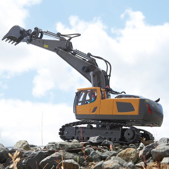 Radiogestuurde graafmachine 