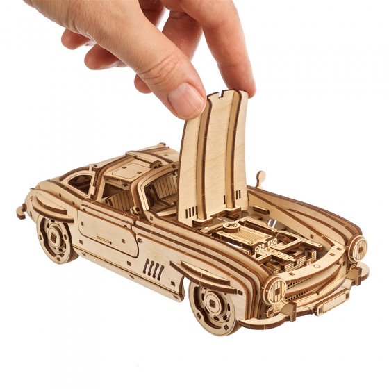 Houten model gullwing 