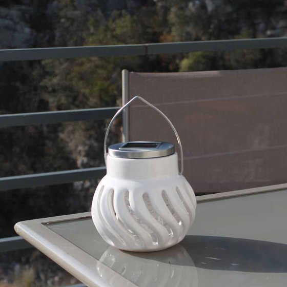 Photophore anti-moustiques avec fonction solaire 