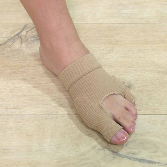 Séparateur d'orteils pour hallux valgus 