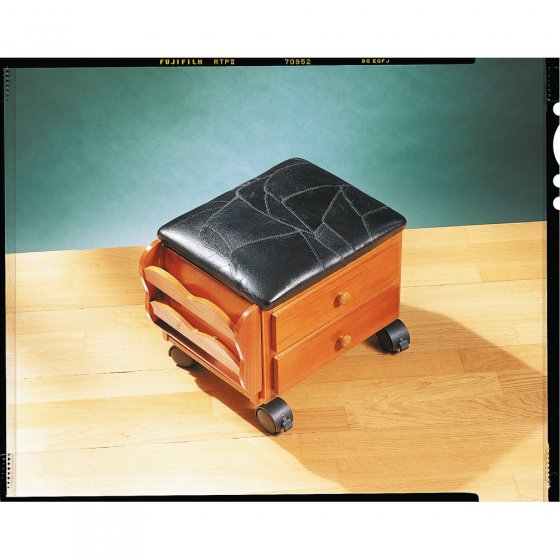 Voetsteun met schuifladen 