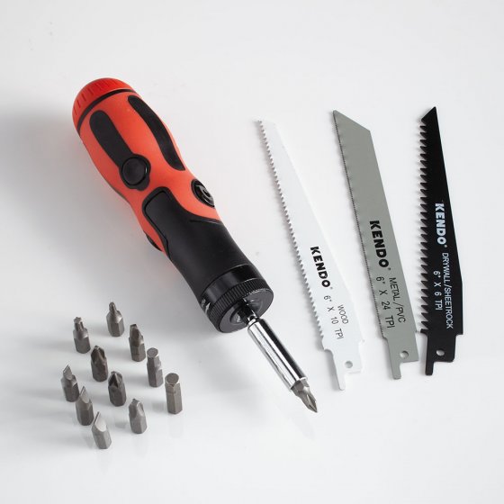 ENSEMBLE D’OUTILS 17 PIÈCES 