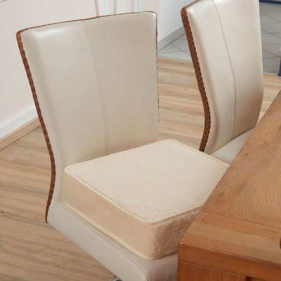 Sta-opkussen van scheerwol 