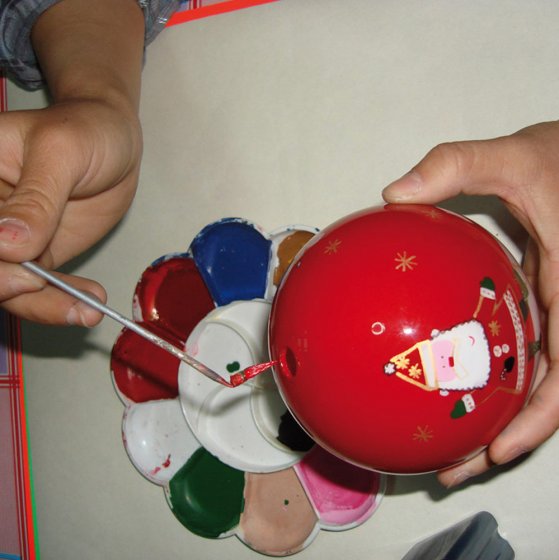 8 Met de hand beschilderde kerstballen 