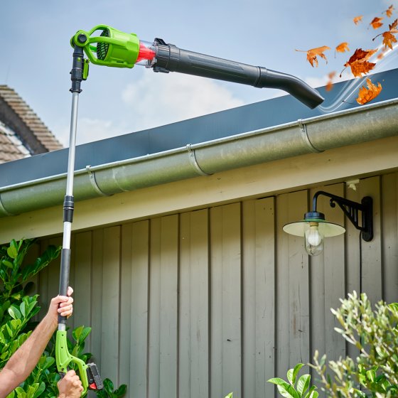 Draadloze telescopische bladblazer 