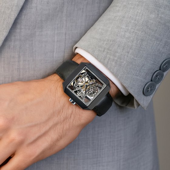 Montre automatique « X-ism Squelette » noir