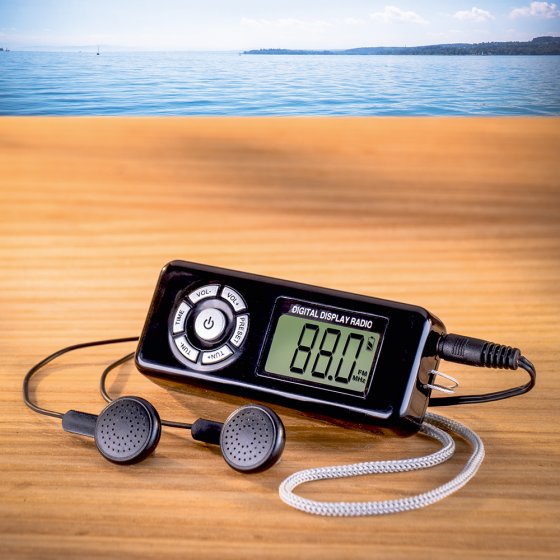 Mini-radio avec ses écouteurs 