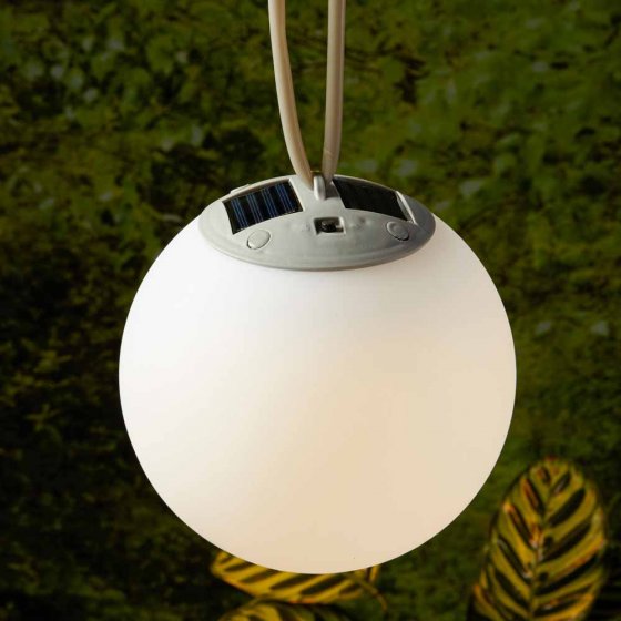 Lampe solaire sphérique à suspendre 
