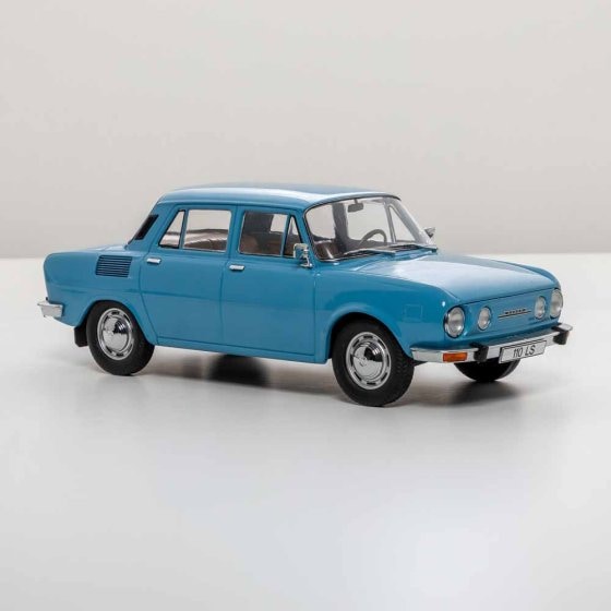 Skoda 100 