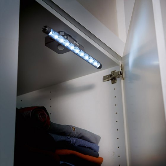 Lampe LED à capteur de lumière 