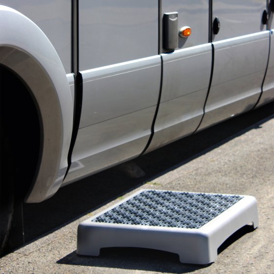 Marchepied demi-marche 