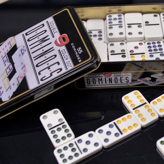Grand jeu de dominos double 9 