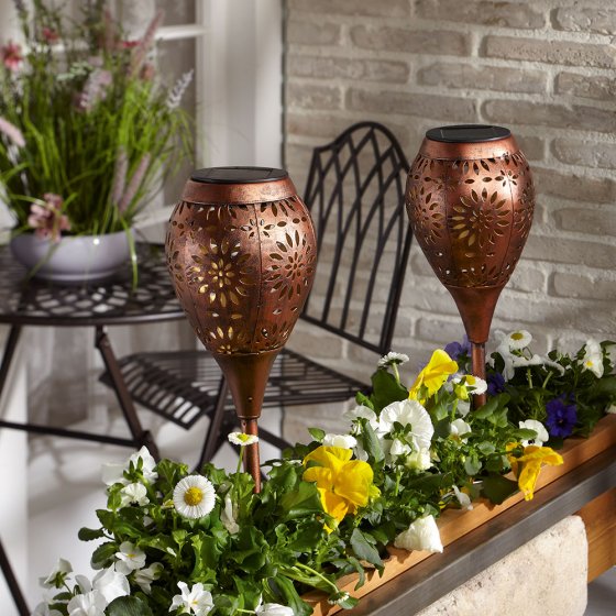 Flambeaux de jardin solaires en métal (lot de 2) 