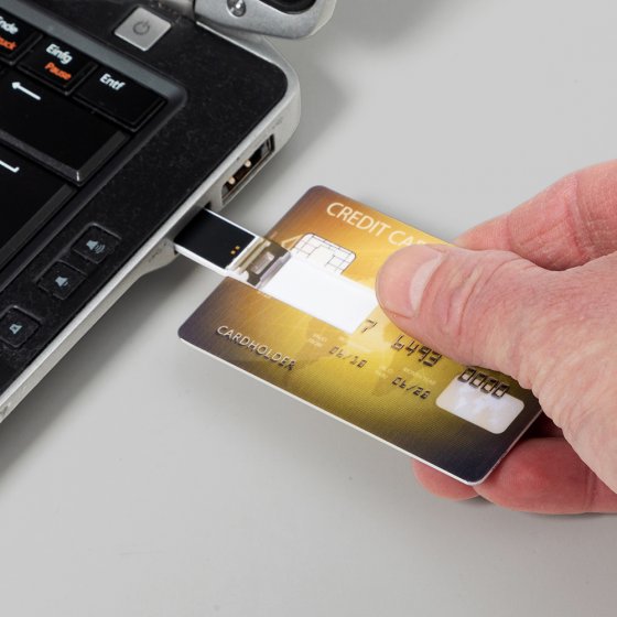 Clé USB 32 Go au format carte bancaire 