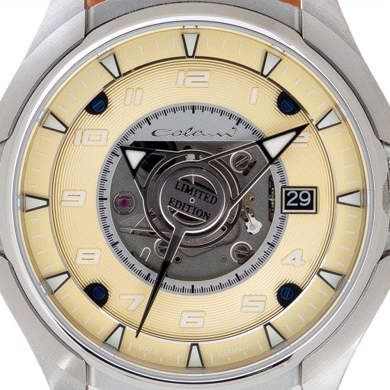 Colani automatisch horloge 