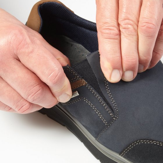 Chaussures stretch à membrane climatisante 