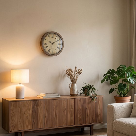 Élégante horloge murale avec compartiment secret 