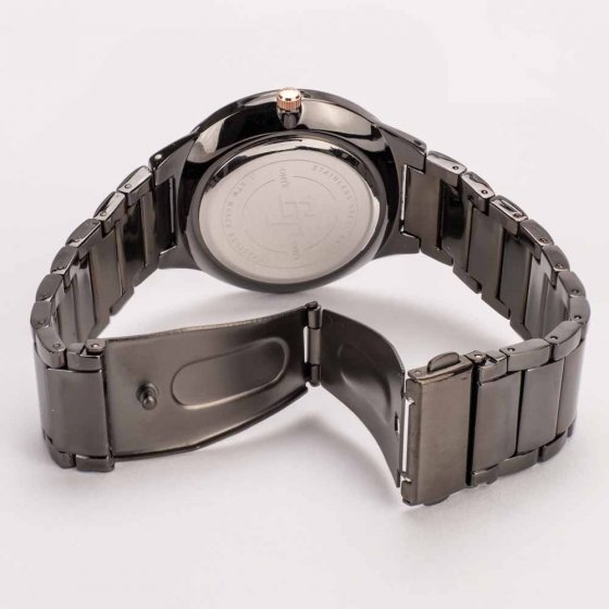 LA MONTRE ULTRAPLATE POUR HOMME « ONYX » 