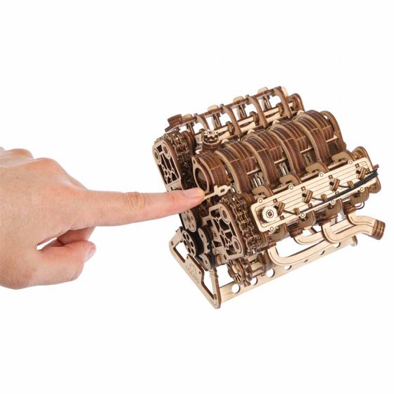 Houten modelmotor V8 