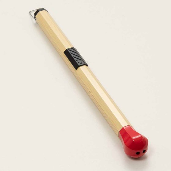 Briquet géant en forme d'allumette 