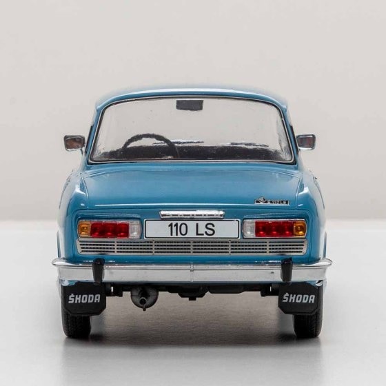 Skoda 100 