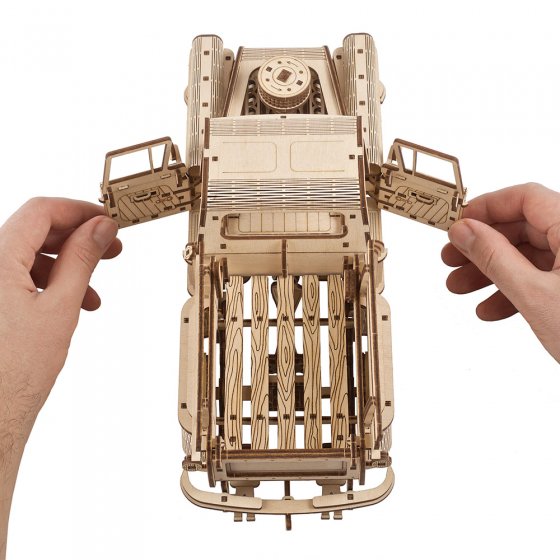 Maquette en bois camionnette 