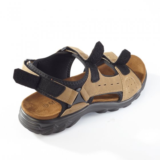 Sandales ultra légères à patte auto-agrippante 