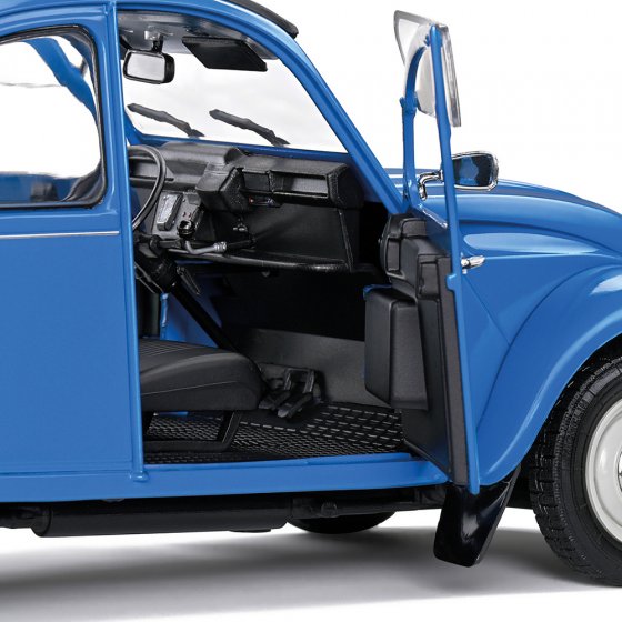 Citroën 2CV6 « bleu pétrole » 