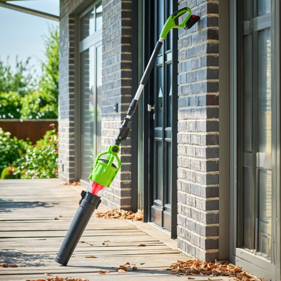 Draadloze telescopische bladblazer 