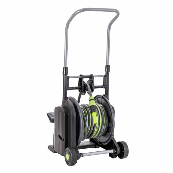 Enrouleur de tuyau à pédale 