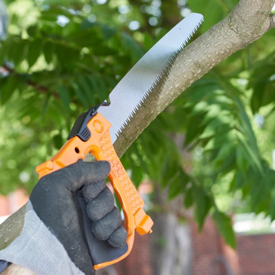 Scie 4 en 1 à serrage rapide 