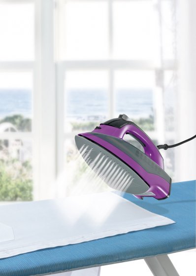 Stoomstrijkijzer met water station 