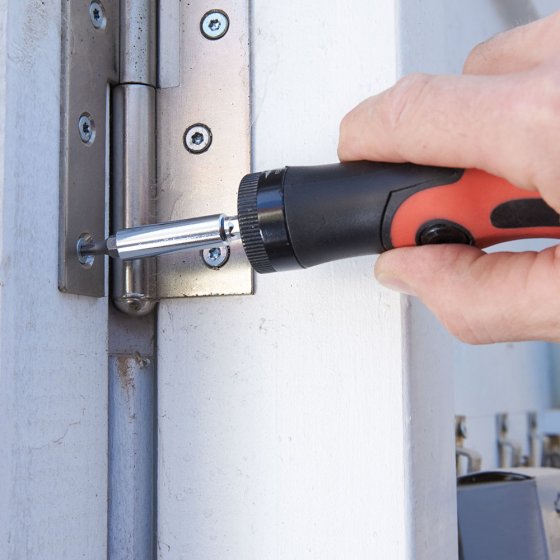 ENSEMBLE D’OUTILS 17 PIÈCES 