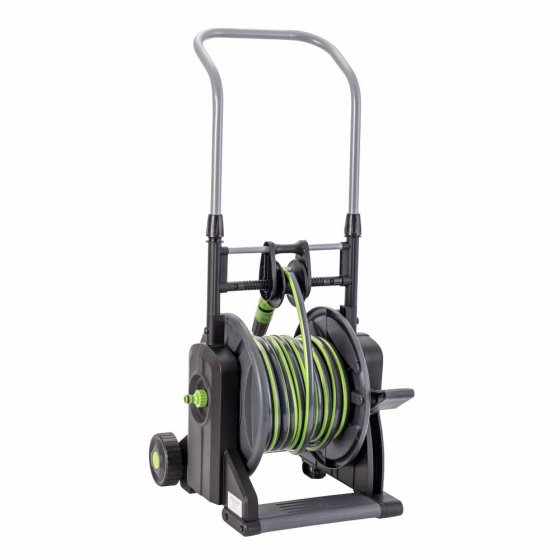 Enrouleur de tuyau à pédale 